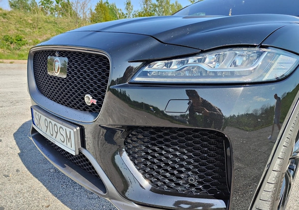 Jaguar F-Pace cena 389998 przebieg: 50000, rok produkcji 2020 z Katowice małe 407